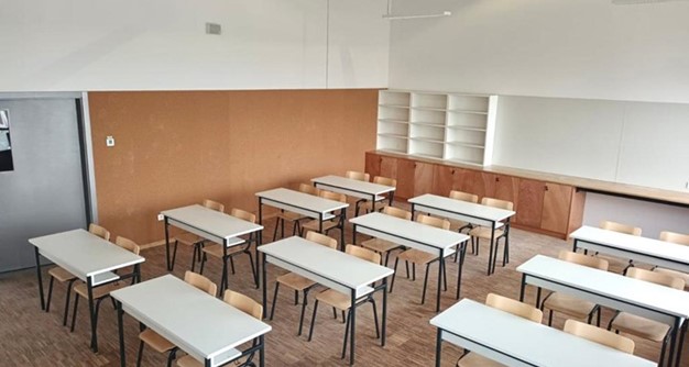 XII. gimnazija u Dubravi