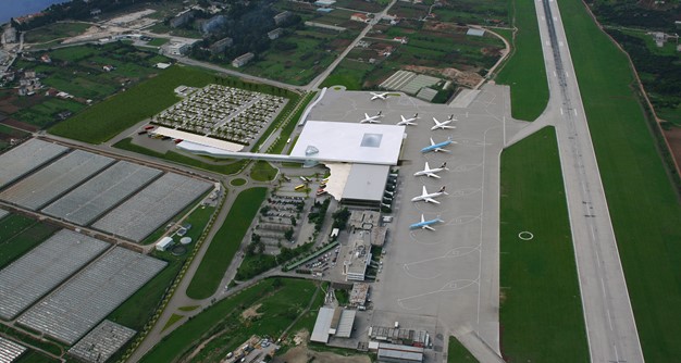 Zračna luka Split